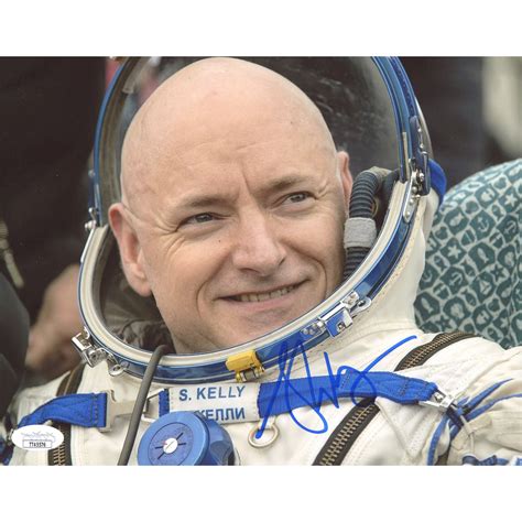 Scott Kelly Signed Nasa X Photo Jsa Pristine Auction