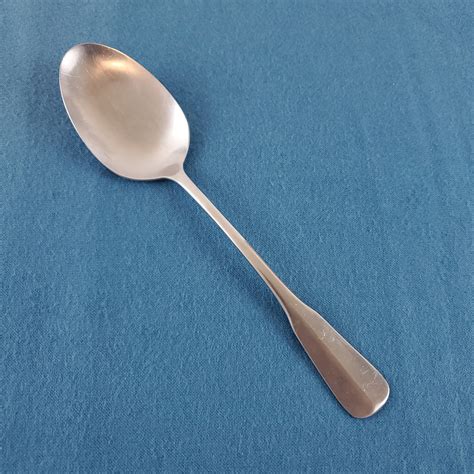 Oneida COLONIAL ARTISTRY Satin Stainless Serving Pieces Serving Spoons