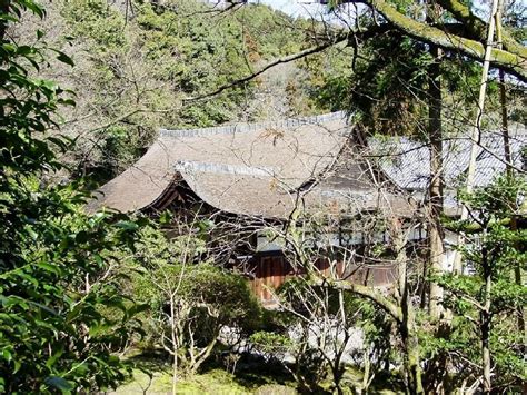 園城寺＜三井寺＞（滋賀県大津市） 主な伽藍（2） お寺の風景と陶芸