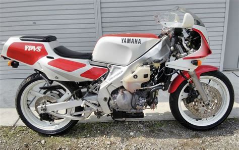 1989 Yamaha TZR250 3MA | Bike-urious