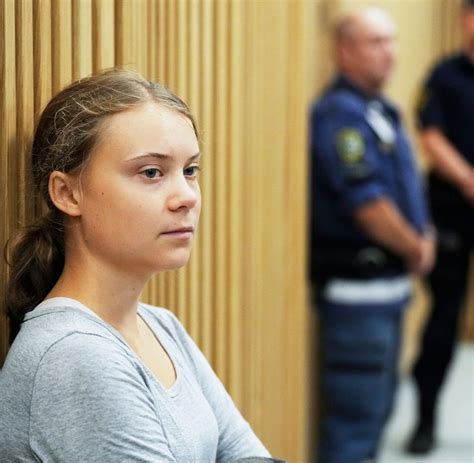 Greta Thunberg Muss Geldstrafe Zahlen Welt