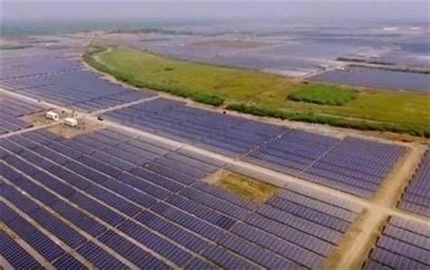 Pv Adani Unveils World S Largest Solar Plant In Tamil Nadu