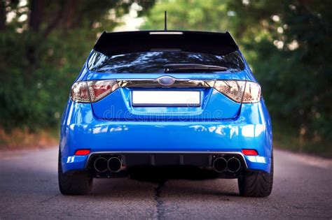 Vue De Dos De Voiture De Sport Bleue Image Stock Image Du Simple