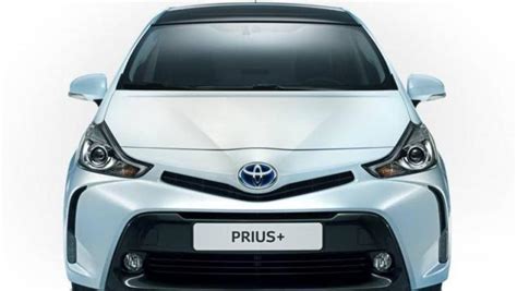 Toyota Prius Listino Prezzi Consumi E Dimensioni Patentati