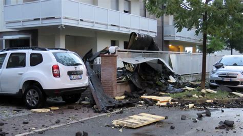 Tetti Scoperchiati Dal Temporale A San Damaso