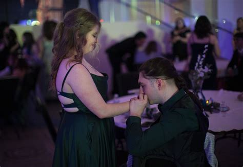 2023 Clackamas High School Prom At Portland Art Museum