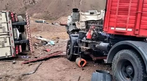 Un camionero sanjuanino perdió la vida en una horrible colisión