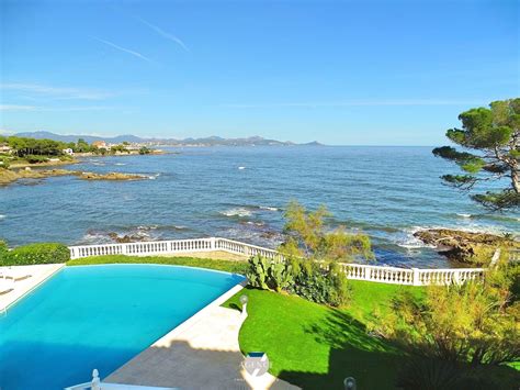 Vente Villa Pieds Dans L Eau Vendre Sur La C Te D Azur