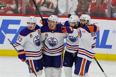 How to Watch Carolina Hurricanes at Edmonton Oilers: Live Stream NHL, TV Channel - Fubo News