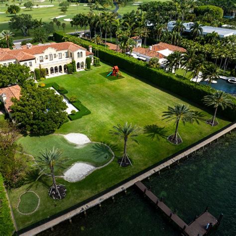 Jeff Bezos M Third Home In Indian Creek Island Florida Crazy