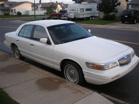 MERCURY GRAND MARQUIS - 570px Image #7