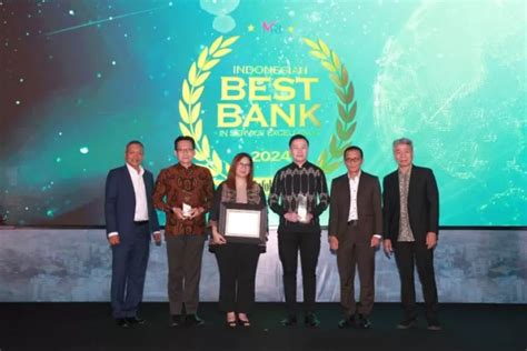 Danamon Menerima Sepuluh Penghargaan Pada Ajang 21st Infobank Banking