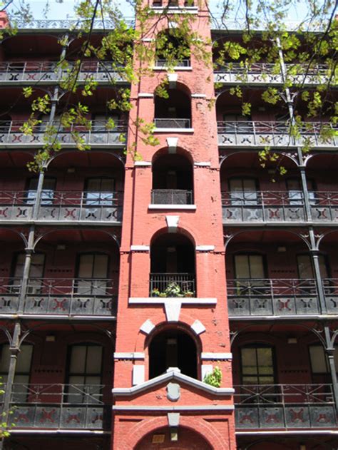 Cobble Hill Towers A Brooklyn Icon Reinvigorated Building