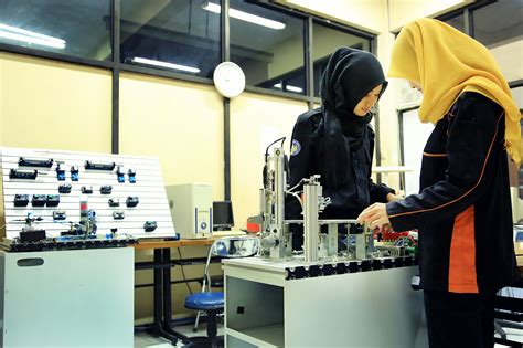 Prodi Pendidikan Teknik Elektro Ft Uny Pertahankan Akreditasi A