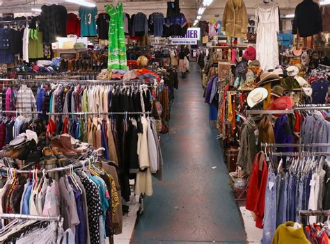 Vintage Shopping And Thrifting Guide To Portland — Urban Nest Realty