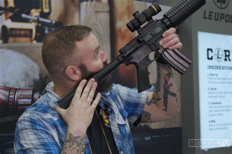 RECOILtv NRA 2019: Leupold RDS | RECOIL