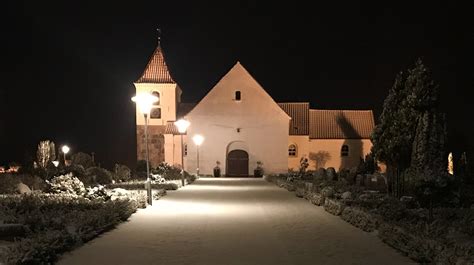 Ulstrup Kirke Kirker Dk