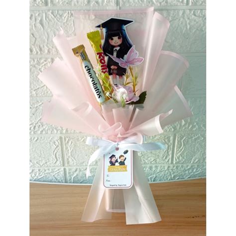 Jual Buket Wisuda Snack Low Budget Topper Karakter Kartun Topper