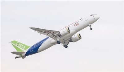 C919大飞机迎来发展里程碑 经济科技 人民网