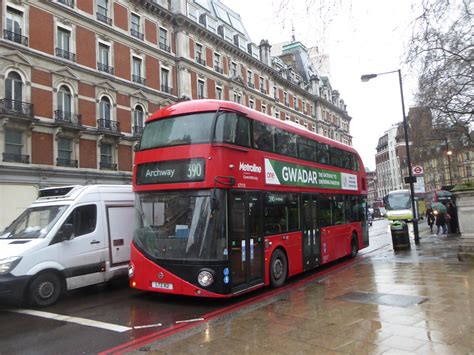 DW457a Metroline Travel LT112 LTZ 1112 Victoria 7 Flickr