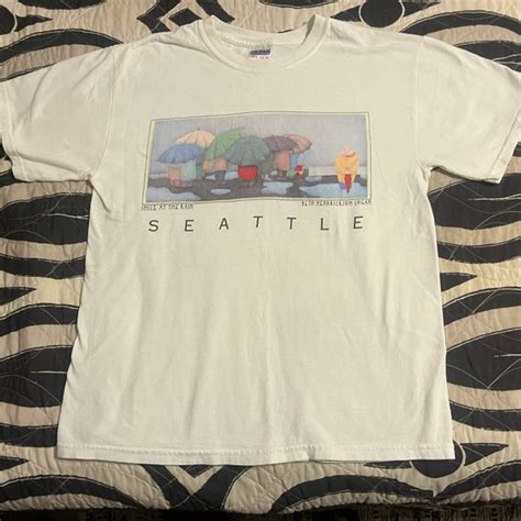 Gildan Shirts Vintage 9s Seattle Smile At The Rain Art Beth Hendrickson Logan T Shirt Tee