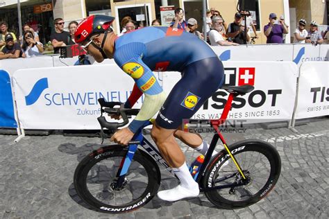 Giro Di Germania Jonathan Milan Vince Il Cronoprologo Di Schweinfurt