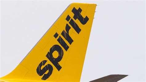 Spirit Airlines flight makes emergency landing after apparent engine ...