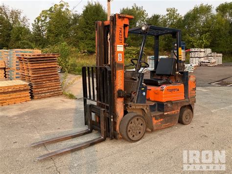 Toyota 5fgc25 4500 Lb Cushion Tire Forklift In Washington Pennsylvania