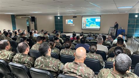 Núcleo de Estudos Estratégicos do Comando Militar da Amazônia realiza o