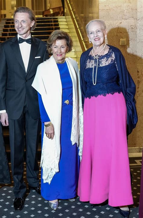 Margrethe de Danemark et Sonja de Norvège au Grand Hotel à Oslo