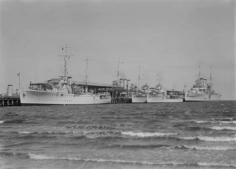 Hmas Swanwaterhenvendettaaustralia And Canberra Port Melbourneoct 30th 1937