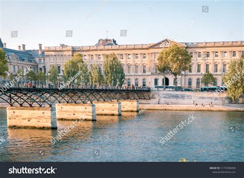musee de  images stock  vectors shutterstock