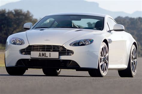 Used 2015 Aston Martin V8 Vantage Coupe Pricing For Sale Edmunds