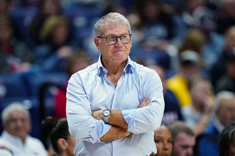 Four numbers to know ahead of Iowa-UConn WBB