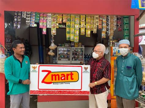 Terus Kembangkan Zmart Baznas Tabalong Dan Kalsel Salurkan Bantuan