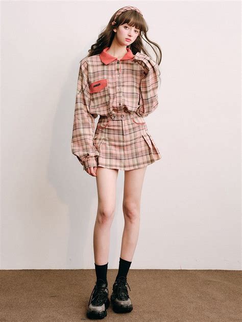 Loose Plaid Shirt Pleated Skirt