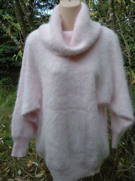 Pink Vintage 80s Super Fluffy Angora Sweater Huge Cowl Furry Soft Pure