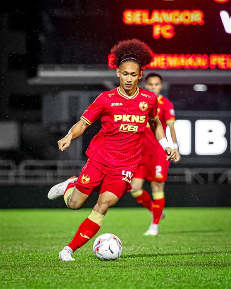 Selangor Fcs Afro Out To Cap Malaysia Cup Final Debut In Style