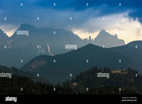 Herencia Dolomita Fotografías E Imágenes De Alta Resolución Alamy