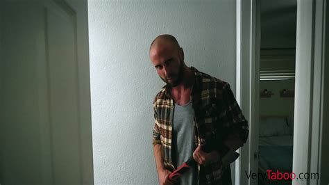 Horror House Horny Haunting Beau père et XVIDEOS