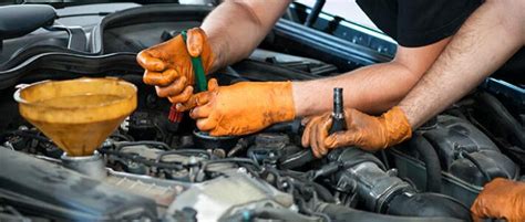 Best Disposable Gloves For Mechanics And Auto Rrpairs In