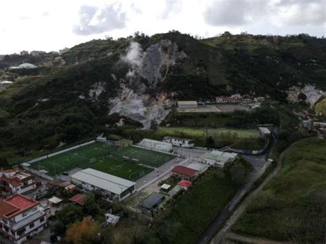 Terremoto Campi Flegrei Scossa Di Magnitudo 4 Nel Golfo Di Pozzuoli