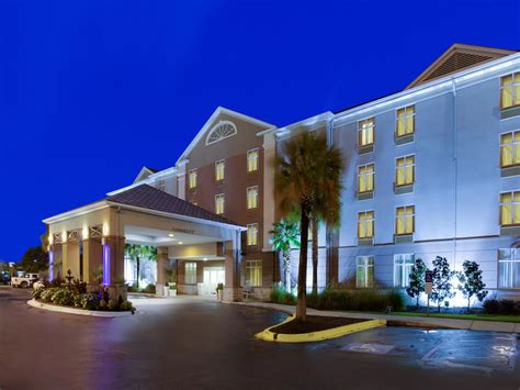 North Charleston, SC Hotels: Your Gateway to Southern Hospitality | Paraiso Island