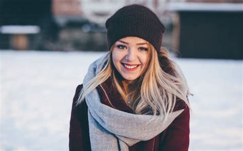 How To Wear A Beanie With Long Hair Or Short Hair