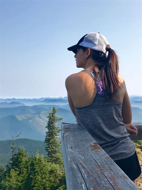 Washington Hike Guide Kelly Butte Lookout — Moore Misadventures