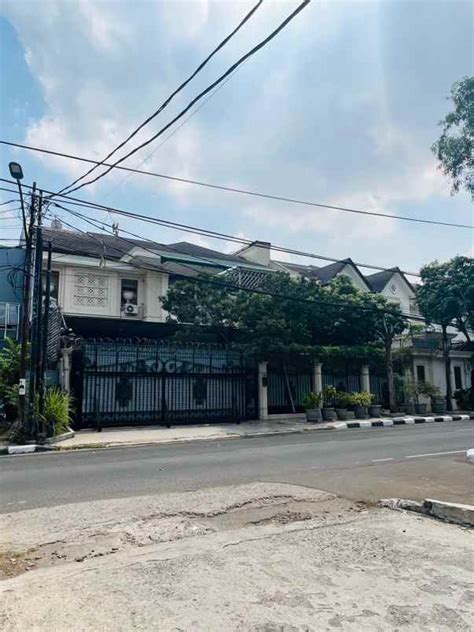 Rumah Lantai Bagus Unfurnished Shm Di Harga Menarik