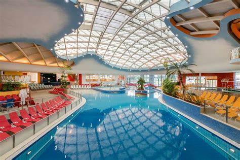 H2O Kindertherme Bad Waltersdorf Feiert 15 Geburtstag Thermen In Der