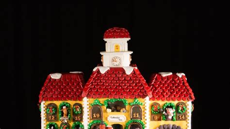 4 Award-Winning Gingerbread Houses That Look Too Good To Eat | Glamour