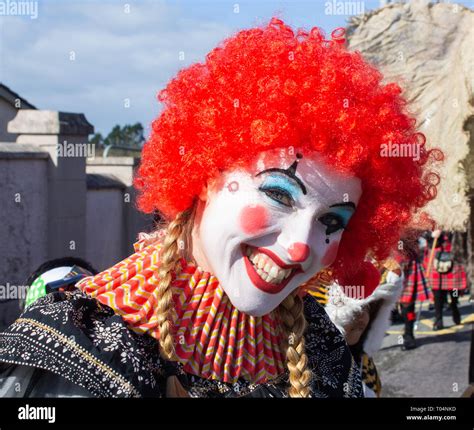 Woman Female Jolly Clown Hi Res Stock Photography And Images Alamy