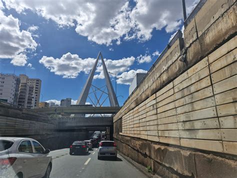 Viaduto Da T 63 Ainda Sem O Revestimento E A Arte Urbana Portal